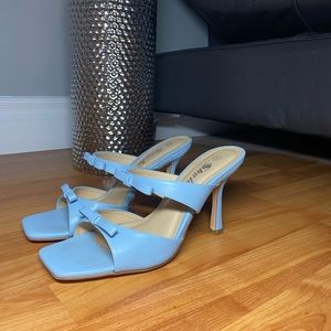 BLUE HIGH HEELS SANDALS WITH BOWS